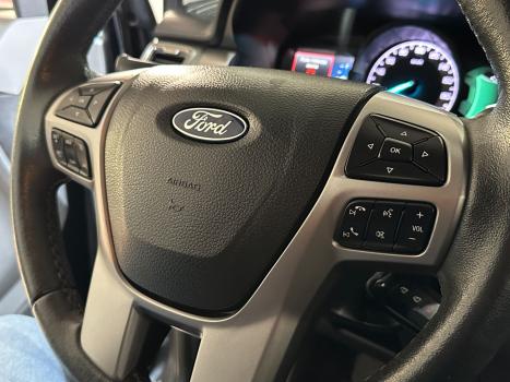 FORD Ranger 3.2 20V XLT 4X4 CABINE DUPLA TURBO DIESEL AUTOMTICO, Foto 12