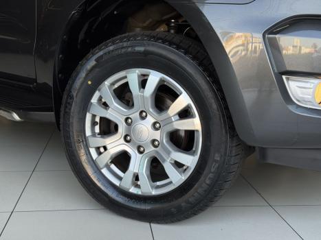 FORD Ranger 3.2 20V XLT 4X4 CABINE DUPLA TURBO DIESEL AUTOMTICO, Foto 3