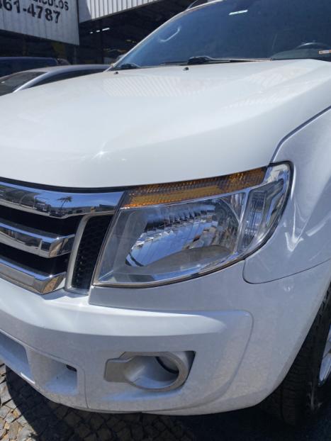 FORD Ranger 3.2 20V CABINE DUPLA 4X4 LIMITED PLUS TURBO DIESEL AUTOMTICO, Foto 5