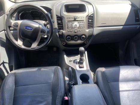FORD Ranger 3.2 20V CABINE DUPLA 4X4 LIMITED PLUS TURBO DIESEL AUTOMTICO, Foto 13