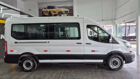 FORD Transit 2.4 VAN TURBO DIESEL, Foto 4