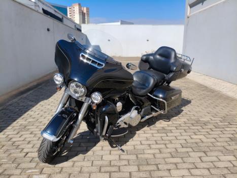 HARLEY DAVIDSON Electra Glide Ultra Limited 1700, Foto 3