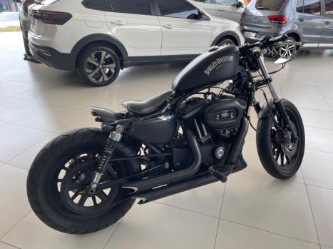 HARLEY DAVIDSON Sportster XL 883 R, Foto 3