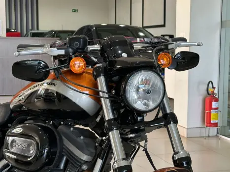 HARLEY DAVIDSON Sportster XL 1200 CUSTOM, Foto 6