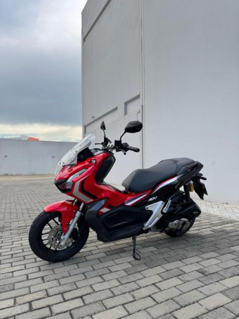 HONDA ADV 150 ABS, Foto 2