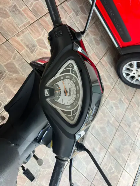 HONDA Biz 100 ES, Foto 4