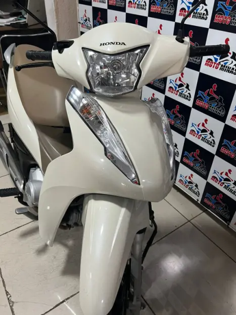 HONDA Biz 125 +, Foto 8