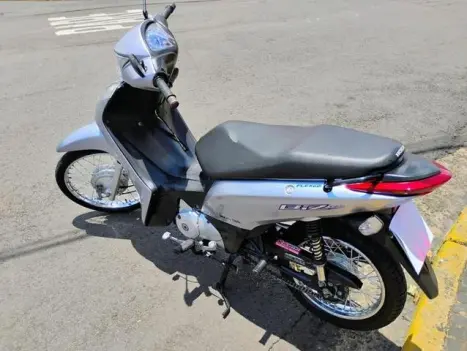 HONDA Biz 125 ES, Foto 10