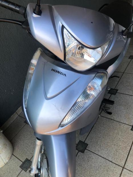 HONDA Biz 125 ES, Foto 2