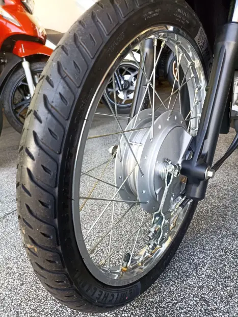 HONDA Biz 125 ES, Foto 12