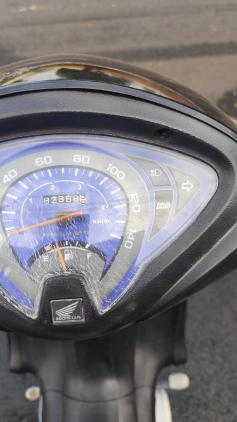 HONDA Biz 125 ES, Foto 3