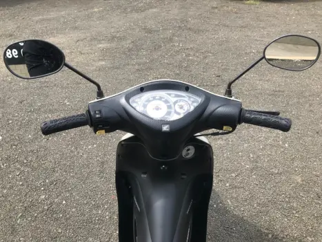 HONDA Biz 125 ES, Foto 10