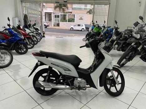 HONDA Biz 125 EX, Foto 4