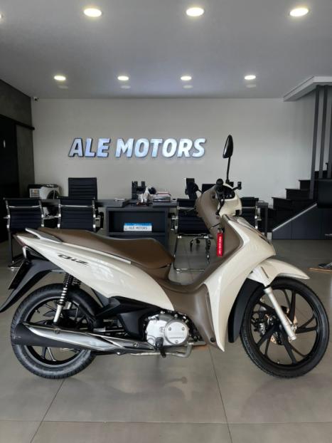 HONDA Biz 125 EX, Foto 2