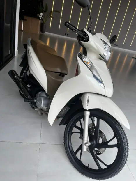 HONDA Biz 125 EX, Foto 5