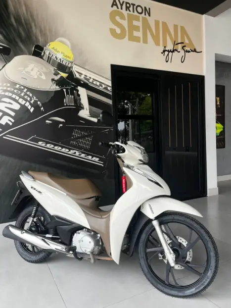 HONDA Biz 125 EX, Foto 8