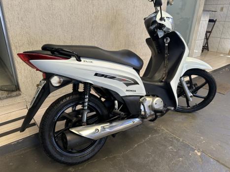 HONDA Biz 125 EX, Foto 5