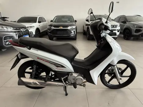 HONDA Biz 125 EX, Foto 12