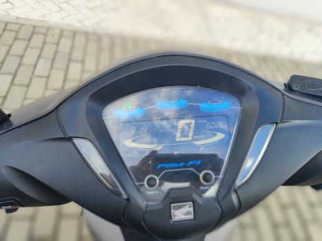 HONDA Biz 125 EX, Foto 2