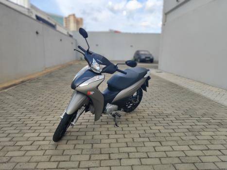 HONDA Biz 125 EX, Foto 5