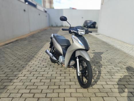 HONDA Biz 125 EX, Foto 6