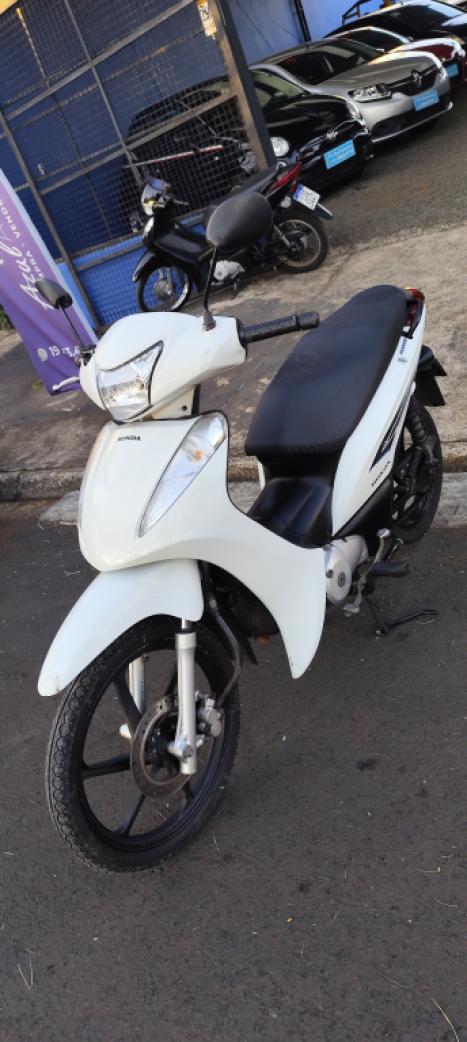 HONDA Biz 125 EX, Foto 4