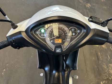 HONDA Biz 125 EX, Foto 8