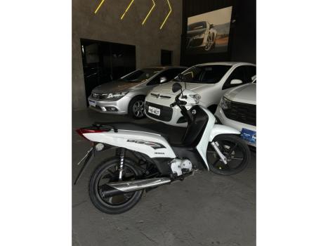 HONDA Biz 125 EX, Foto 4