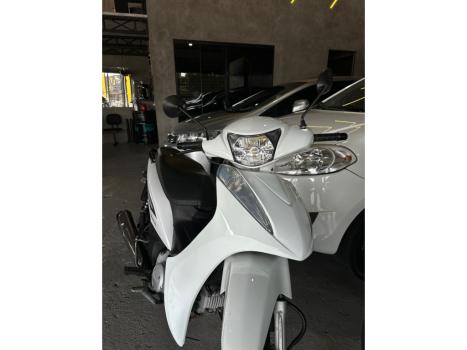 HONDA Biz 125 EX, Foto 14