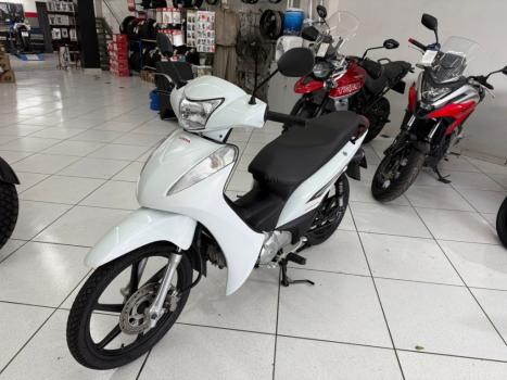 HONDA Biz 125 EX, Foto 2