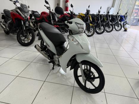 HONDA Biz 125 EX, Foto 4