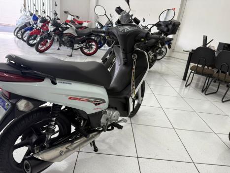 HONDA Biz 125 EX, Foto 6