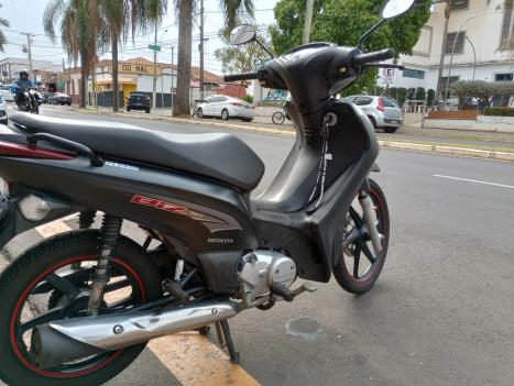 HONDA Biz 125 EX, Foto 3