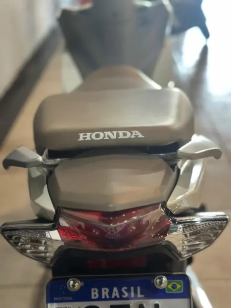 HONDA Biz 125 FLEX, Foto 8