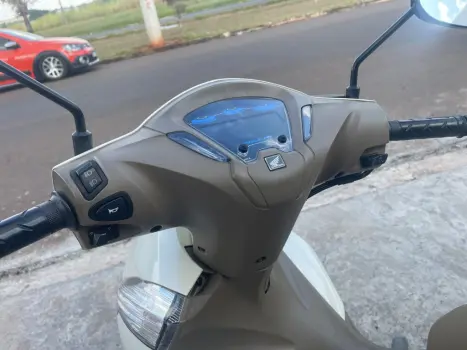 HONDA Biz 125 FLEX, Foto 9