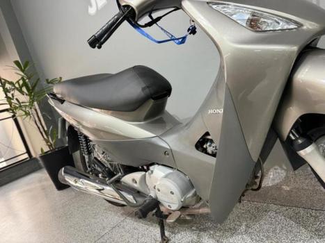 HONDA Biz 125 KS, Foto 12