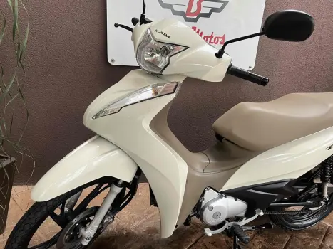 HONDA Biz 125 KS, Foto 4