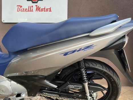 HONDA Biz 125 KS, Foto 3