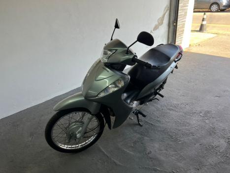 HONDA Biz 125 KS, Foto 3