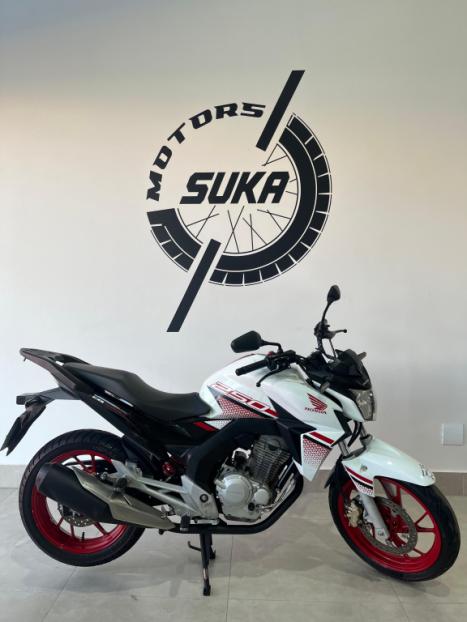 HONDA CB 250 F Twister FLEXONE, Foto 3
