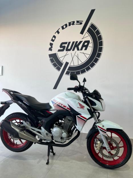 HONDA CB 250 F Twister FLEXONE, Foto 4