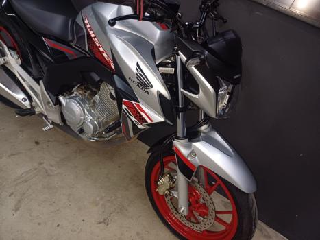 HONDA CB 250 F Twister FLEXONE, Foto 3