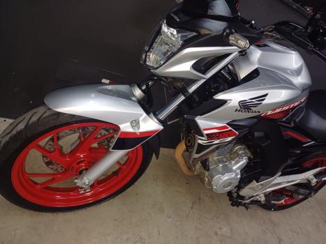 HONDA CB 250 F Twister FLEXONE, Foto 4