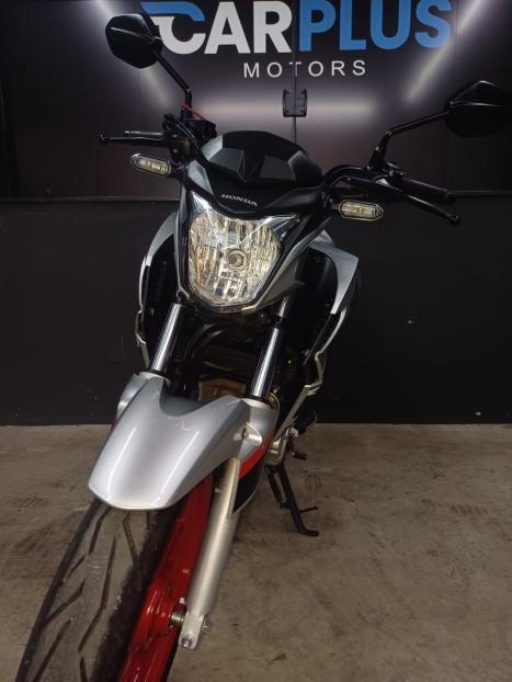 HONDA CB 250 F Twister FLEXONE, Foto 10