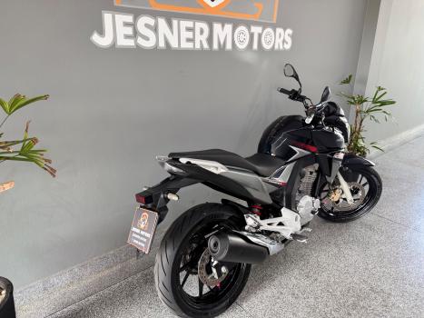 HONDA CB 250 F Twister FLEXONE, Foto 4