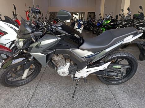 HONDA CB 250 F Twister FLEXONE, Foto 2