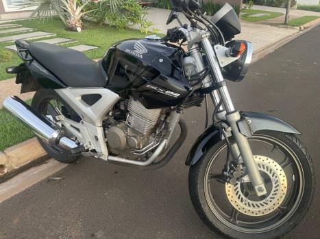 HONDA CB 250 F Twister , Foto 2