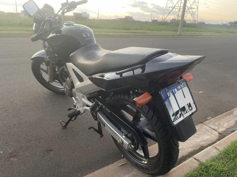 HONDA CB 250 F Twister , Foto 6