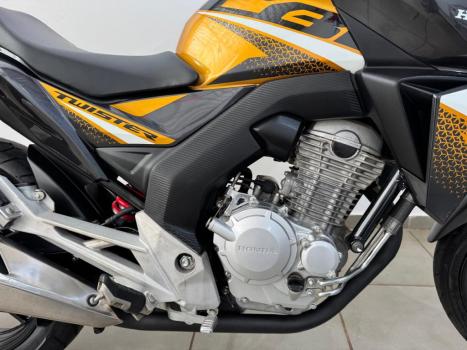 HONDA CB 250 F Twister FLEXONE, Foto 6