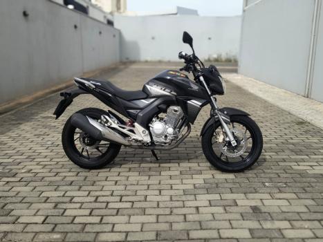 HONDA CB 250 F Twister , Foto 7